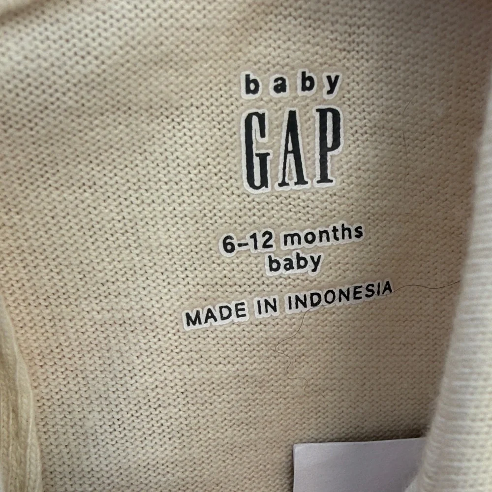 New GAP Baby Set Cream Bodysuit/Light Pink Corduroy Dress With Floral Design